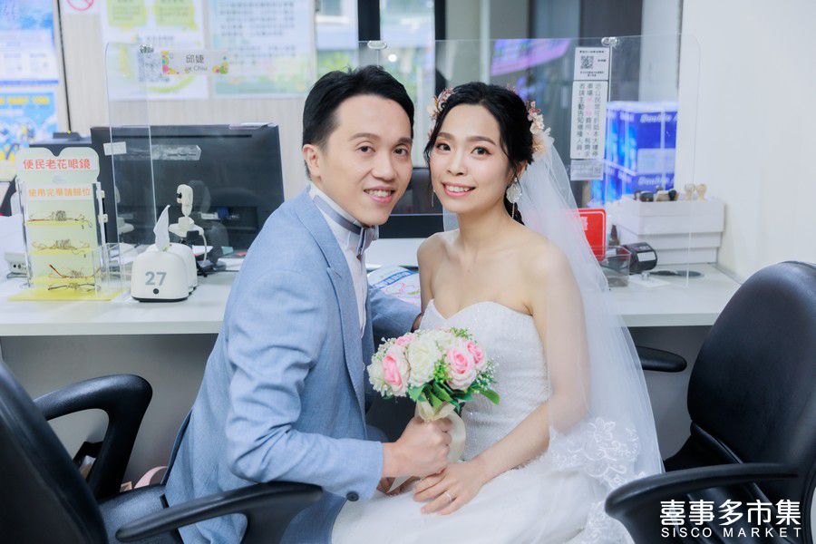 結婚登記攝影dcard,結婚登記攝影費用,結婚登記攝影台北,結婚登記拍攝,2小時註冊攝影,註冊攝影價錢,登記婚寫真,結婚登記攝影,結婚登記攝影桃園,結婚登記攝影台中,結婚登記攝影台南,結婚登記攝影高雄,登記拍照方案,結婚登記攝影推薦